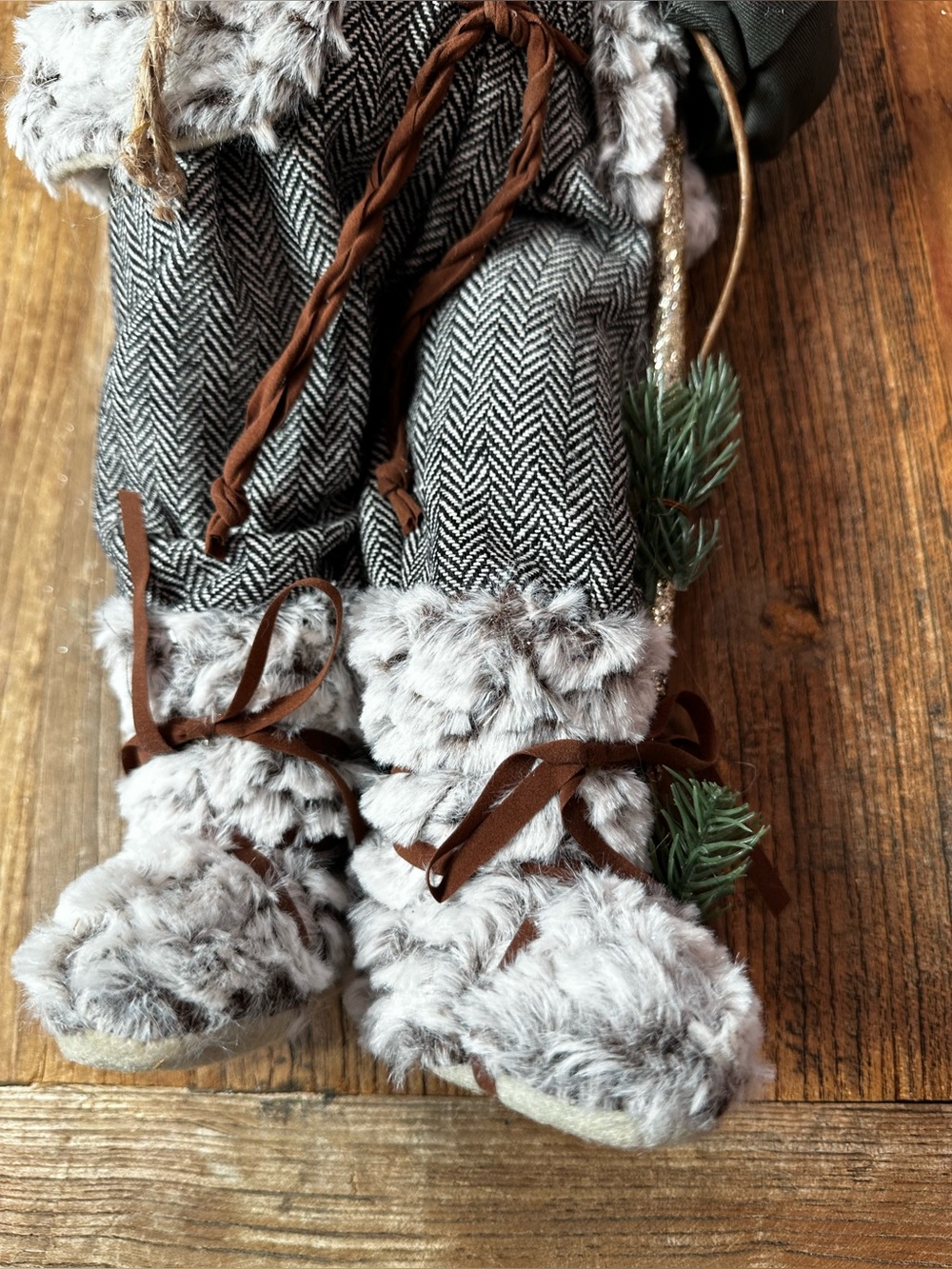 Kids Winter Woodland Santa Costume - Gray and White - Picture 2 of 6